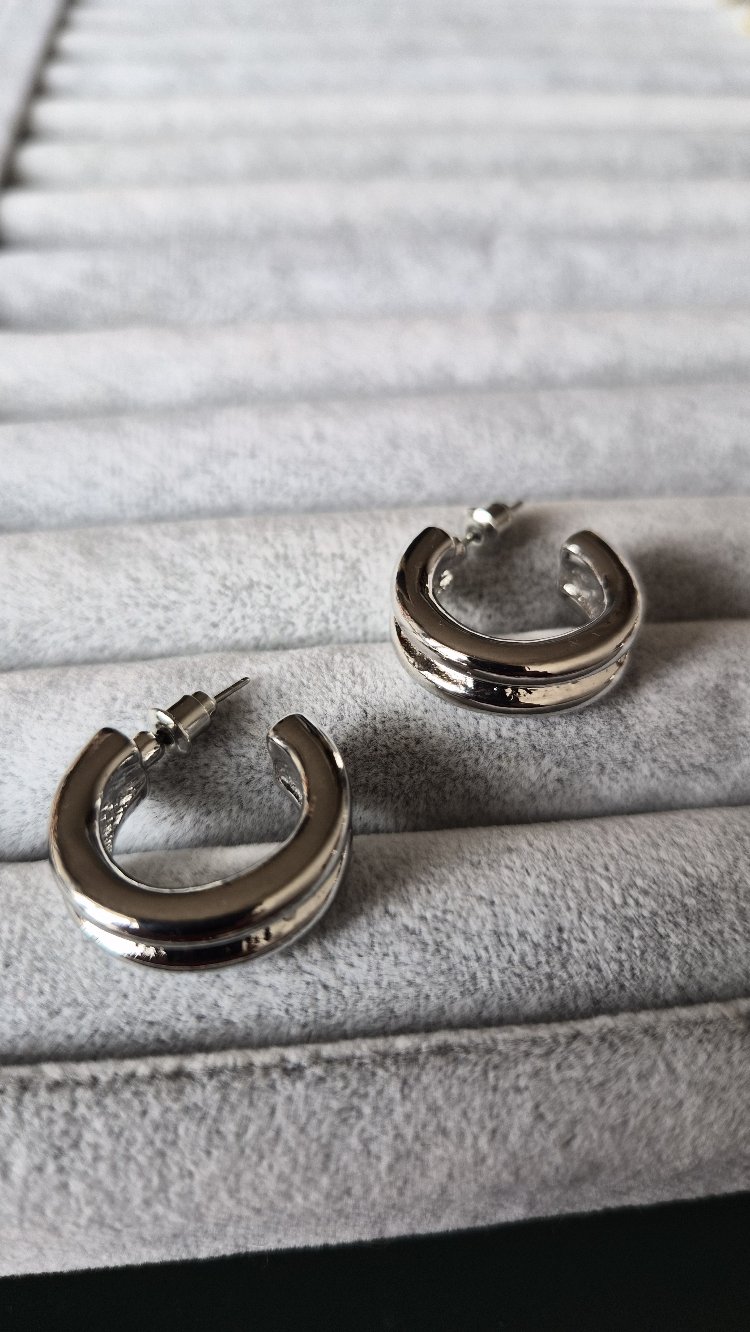 VIP Silver C Küpe