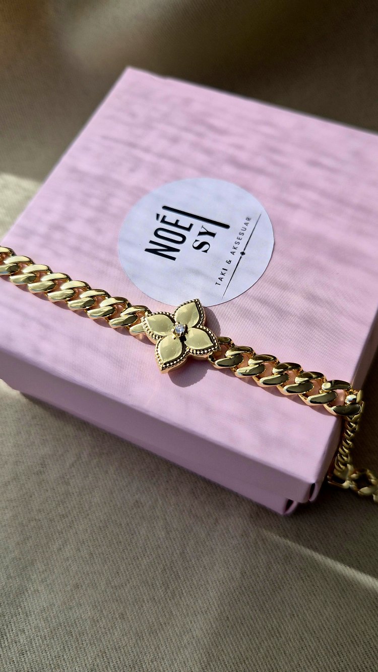 VIP 14 K Bileklik