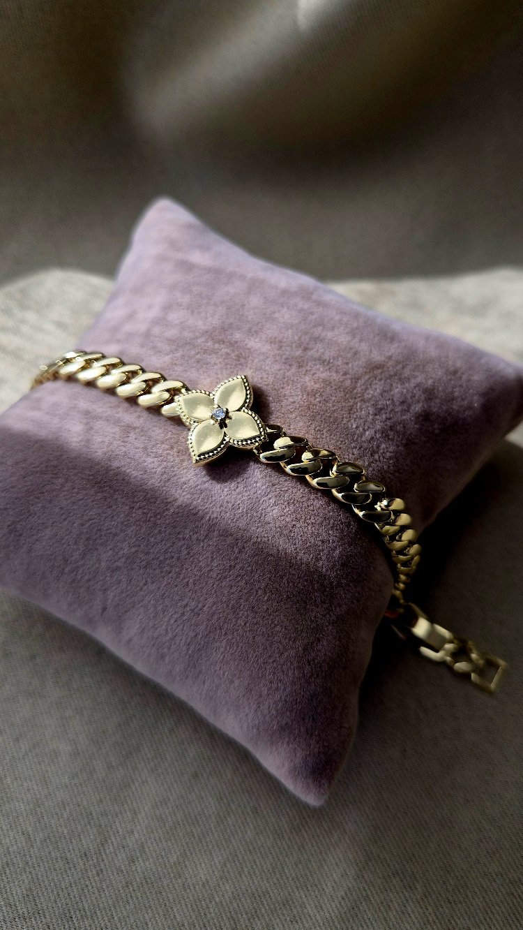 VIP 14 K Bileklik