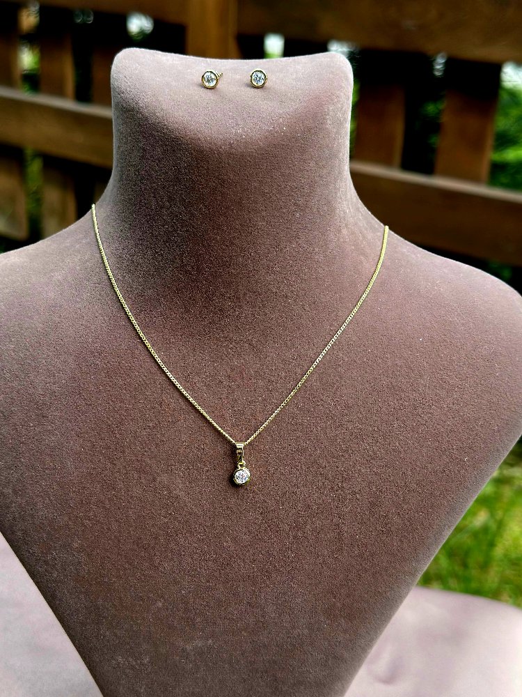 Minimal Taşlı Kolye-Küpe Set