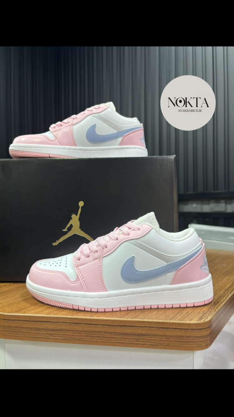 Nike Jordan Pembe (36-40)