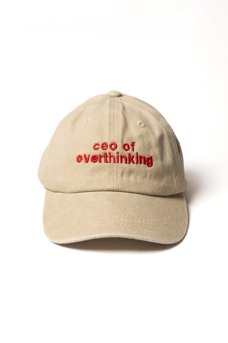 Yazı Nakışlı Şapka Pamuk Kumaşlı ve Ceo of Overthinking Sloganlı Şapka