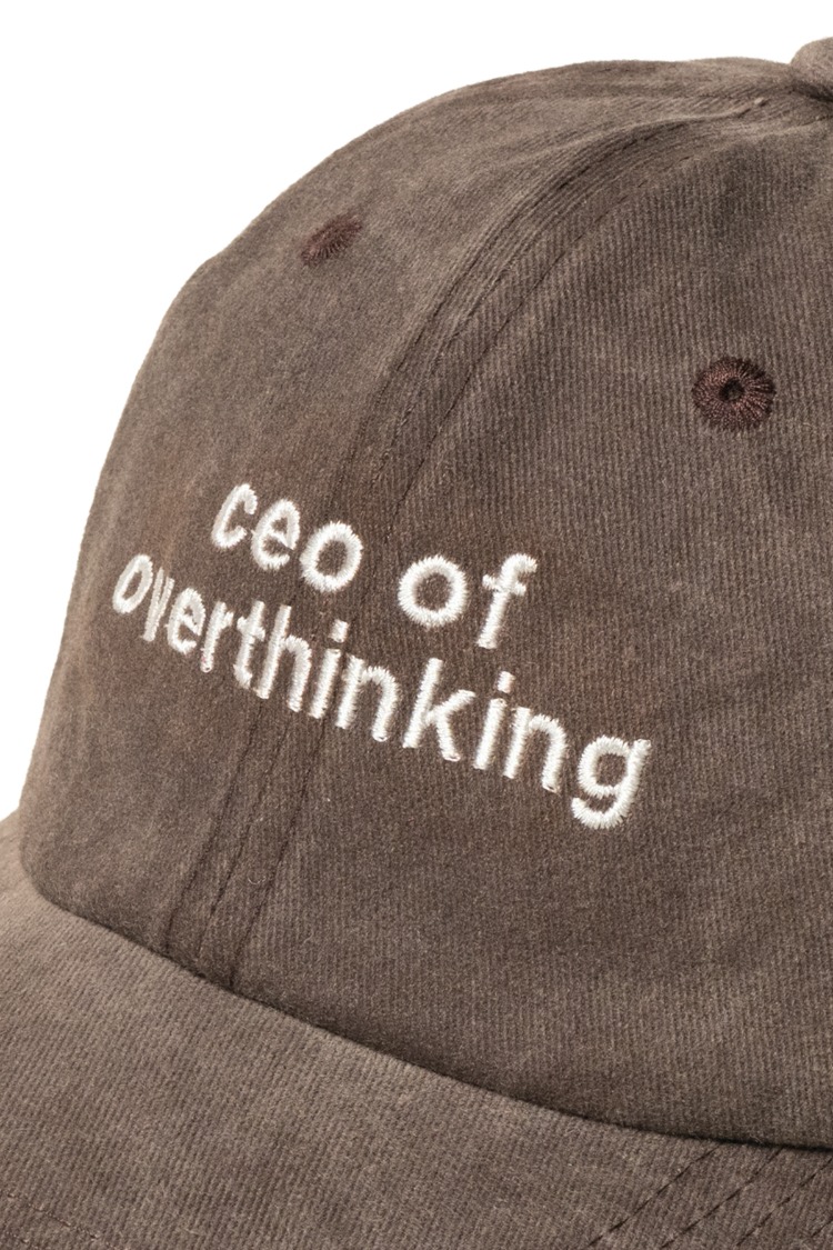 Yazı Nakışlı Şapka Pamuk Kumaşlı ve Ceo of Overthinking Sloganlı Şapka