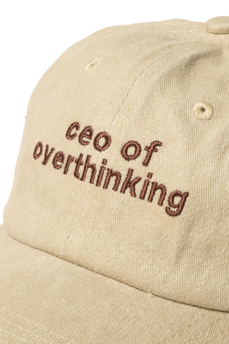 Yazı Nakışlı Şapka Pamuk Kumaşlı ve Ceo of Overthinking Sloganlı Şapka