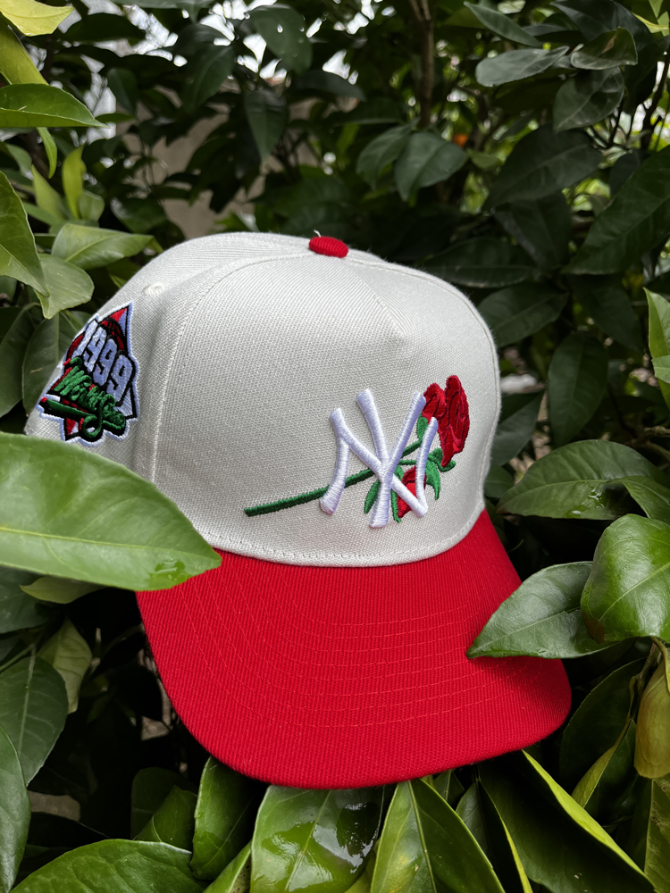 New York Yankees Rose Patch Ayarlanabilir Şapka