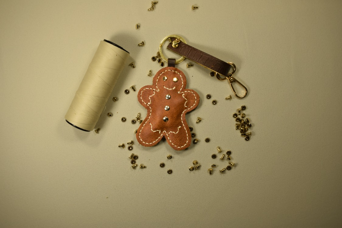 Gingerbread Cookie Charm