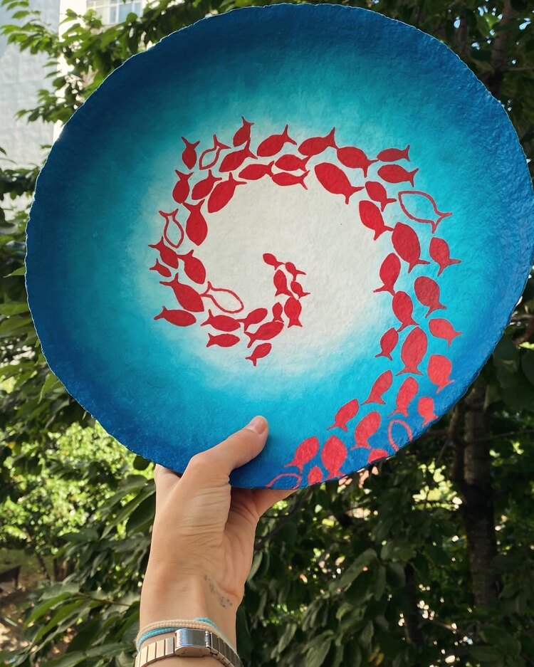 Balık desenli dekoratif tabak