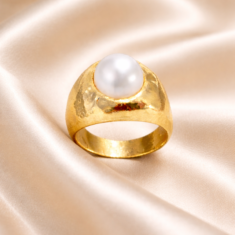 Pearl Signet Ring
