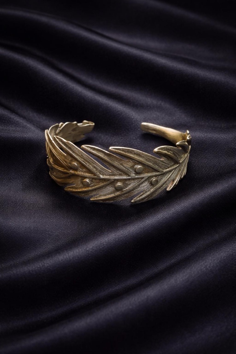 Helena Laurel Cuff