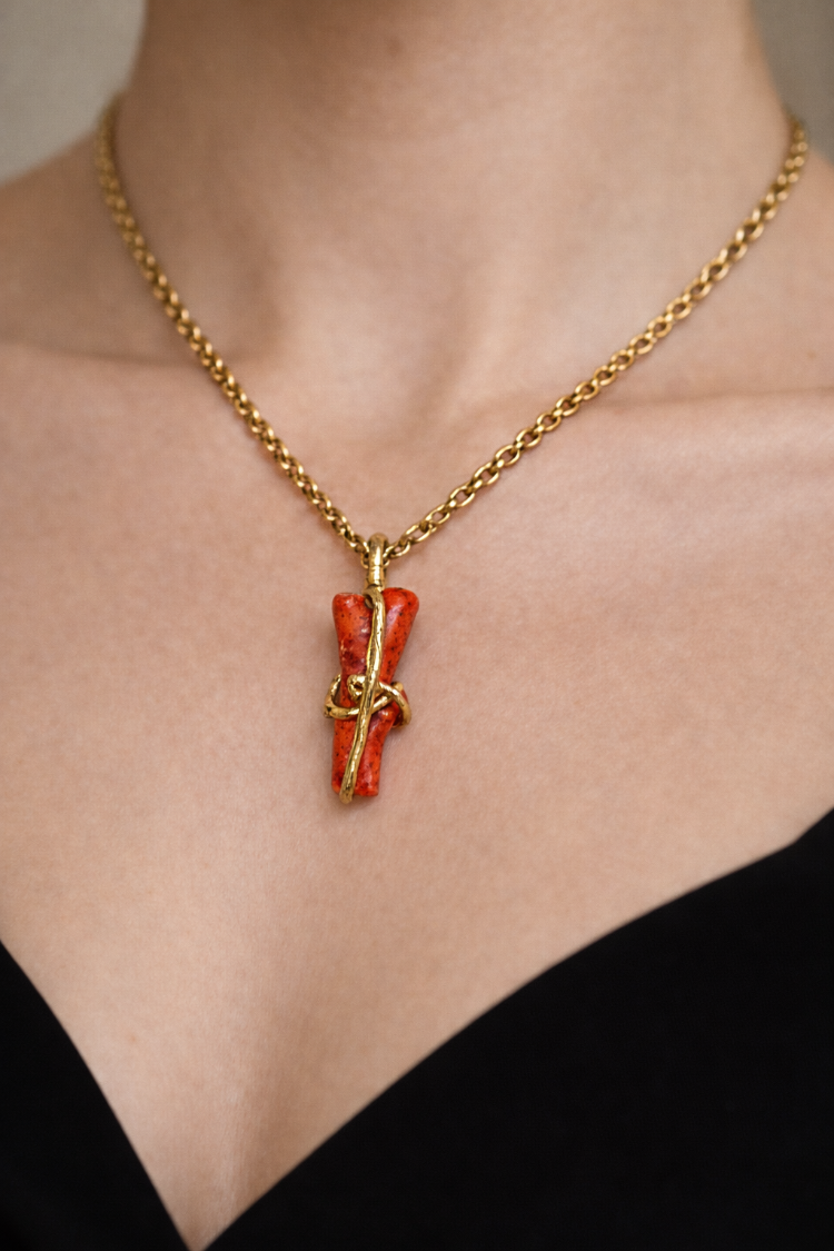 Helios Flame Necklase