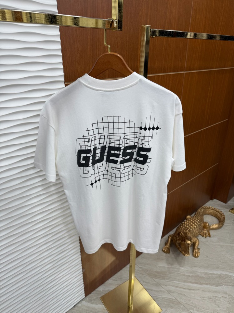Guess Geometri Baskılı İthal Beyaz Tişört