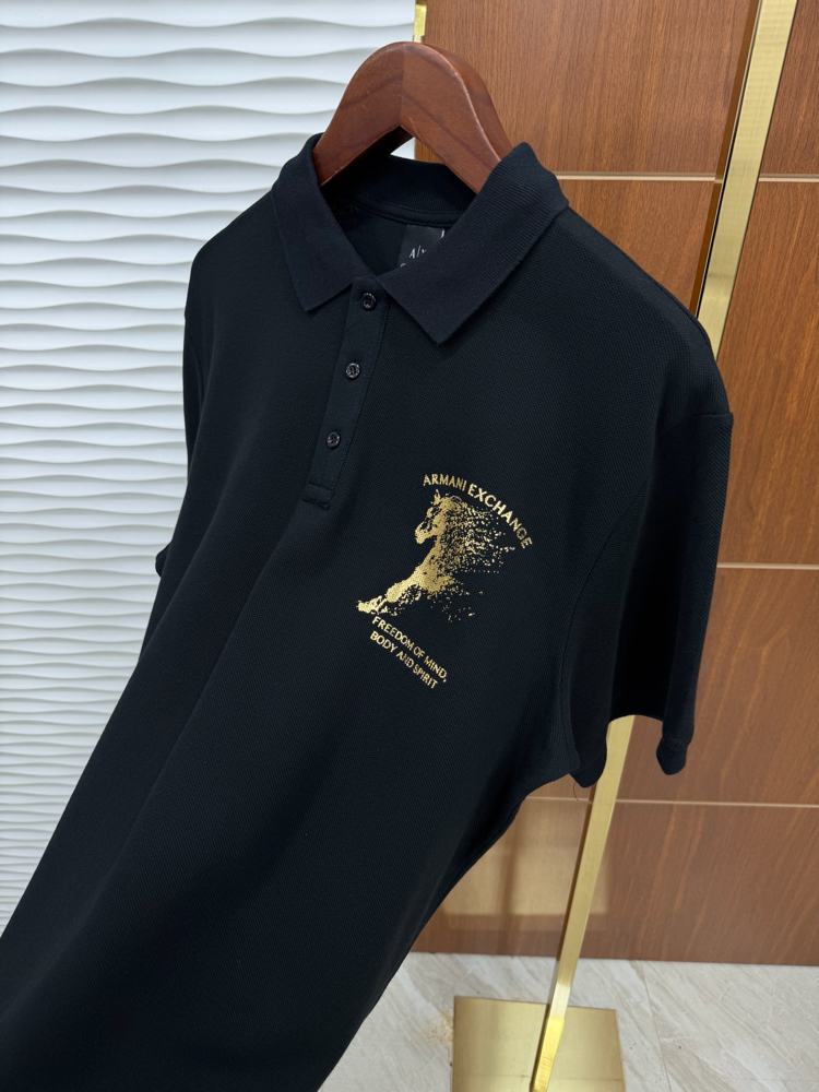 Armani Exchange Gold Logo İthal Siyah Tişört