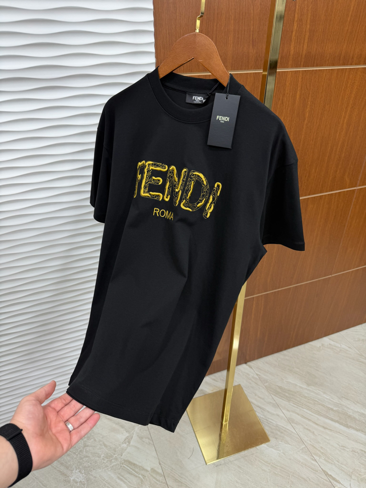 Fendi Siyah İthal Tişört