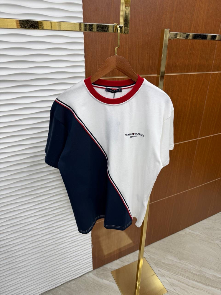 Tommy Yarı Yarıya2 İthal Tişört