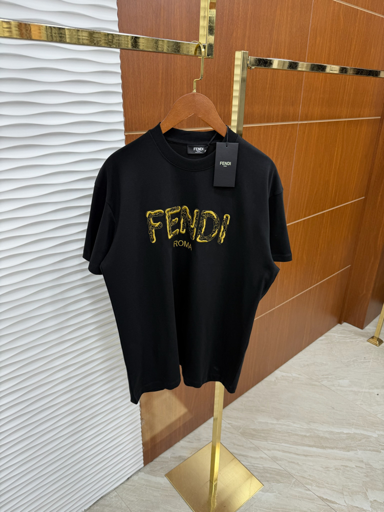 Fendi Siyah İthal Tişört
