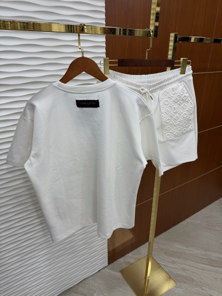 Louis Vuitton Beyaz İthal Şort Takımı