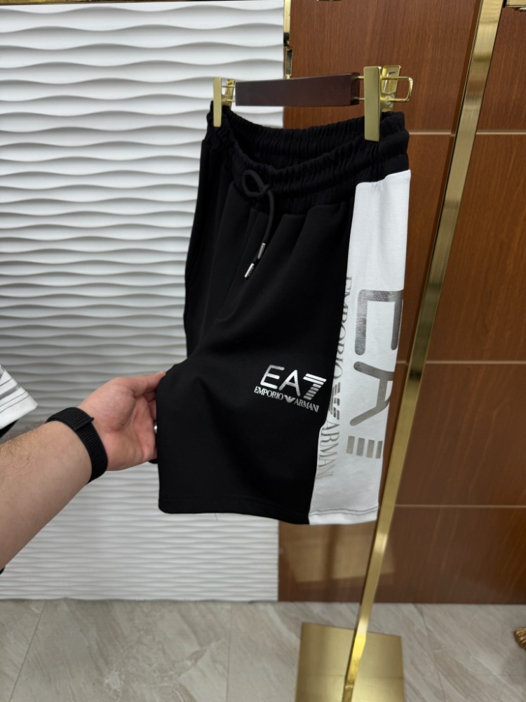 EA7 Yazlık Omuz Detaylı Siyah Takım