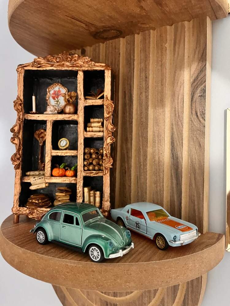 Dekoratif Nostaljik Kitaplık 