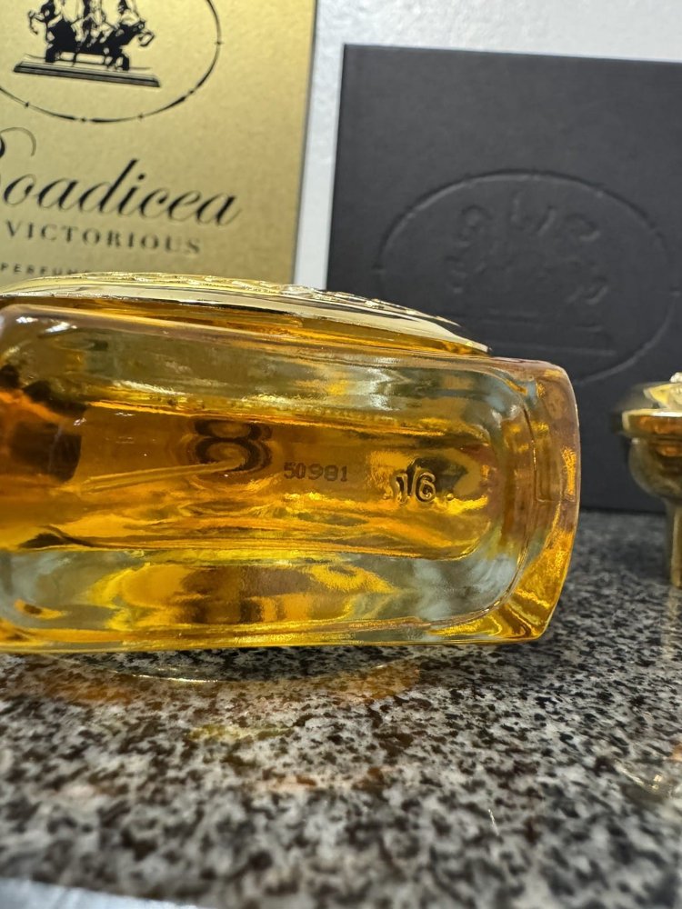 boadicea the victorious golden aries edp 10 ml 