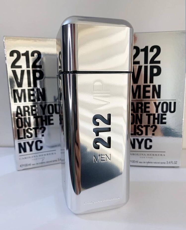 carolina herrera 212 vip men edt 10 ml 