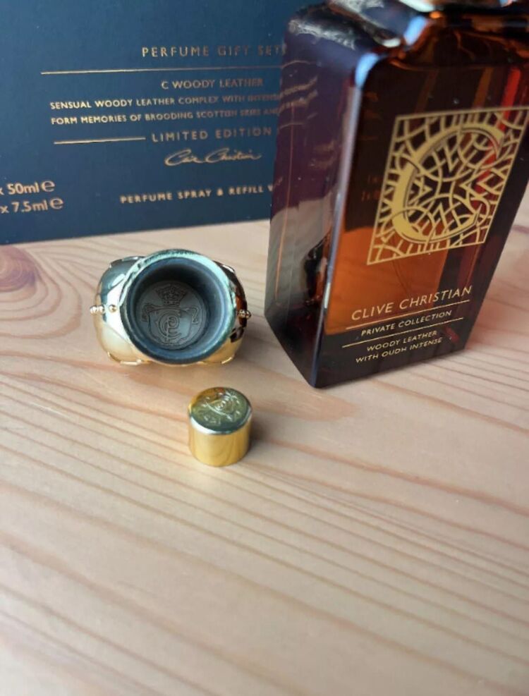 clive christian c woody leather with oudh intense edp 10 ml 