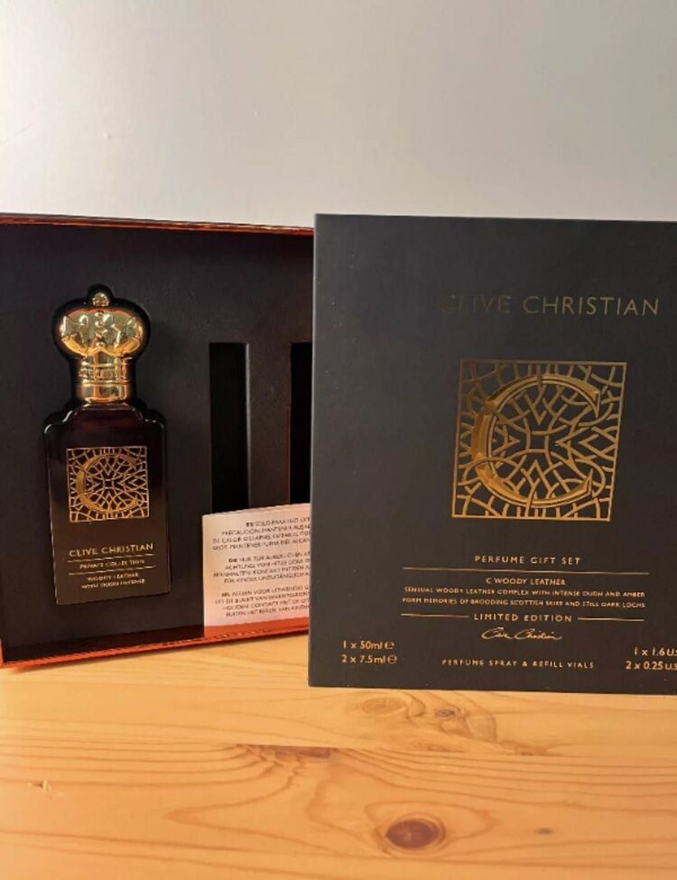 clive christian c woody leather with oudh intense edp 10 ml 