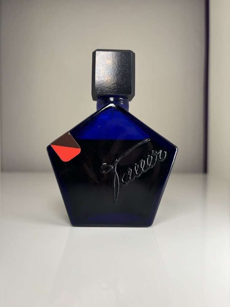 andy tauer au couer du desert 10 ml ( eski üretim)