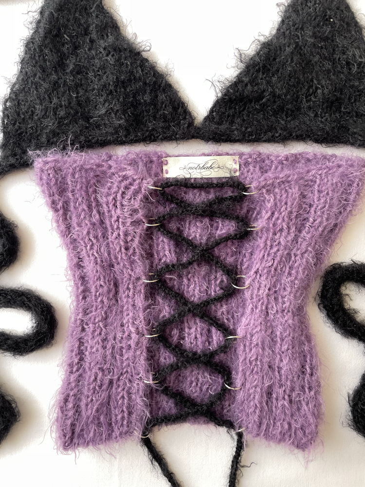 fluffy lace-up corset & bra set (S-M)