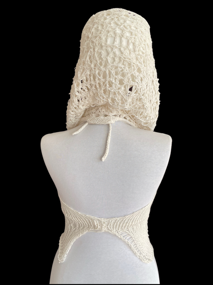 distressed hooded crop top & bra (S-M)
