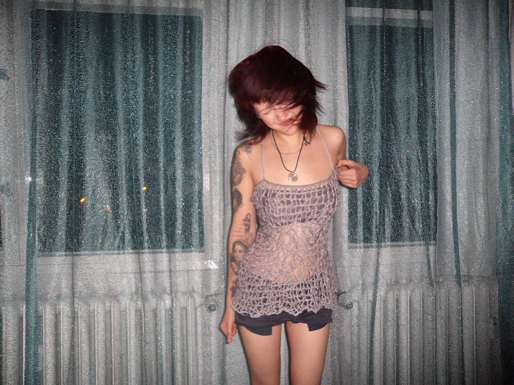 distressed strap top (S-M)