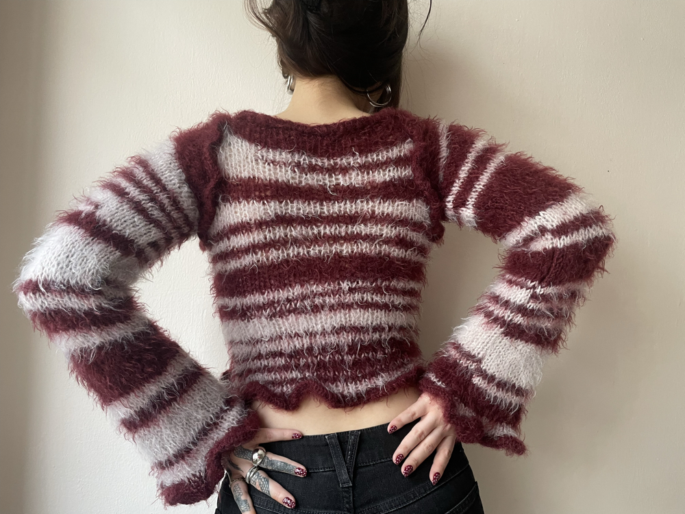lilac & burgundy striped button-up sweater (XS-S)