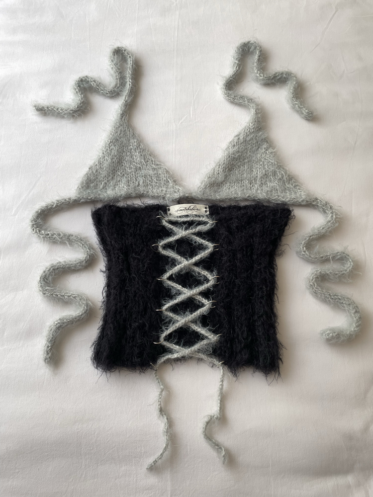 fluffy lace-up corset & bra set (S-M)