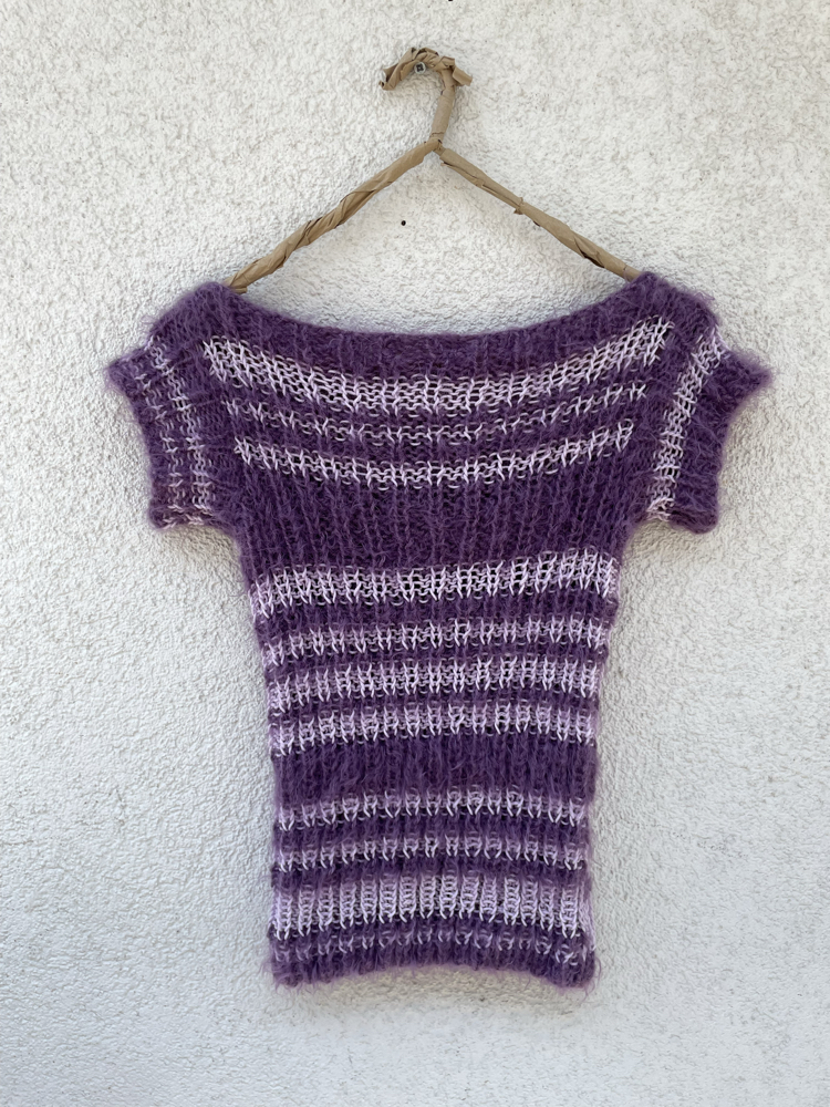 striped lilac buttoned up top (S-M)