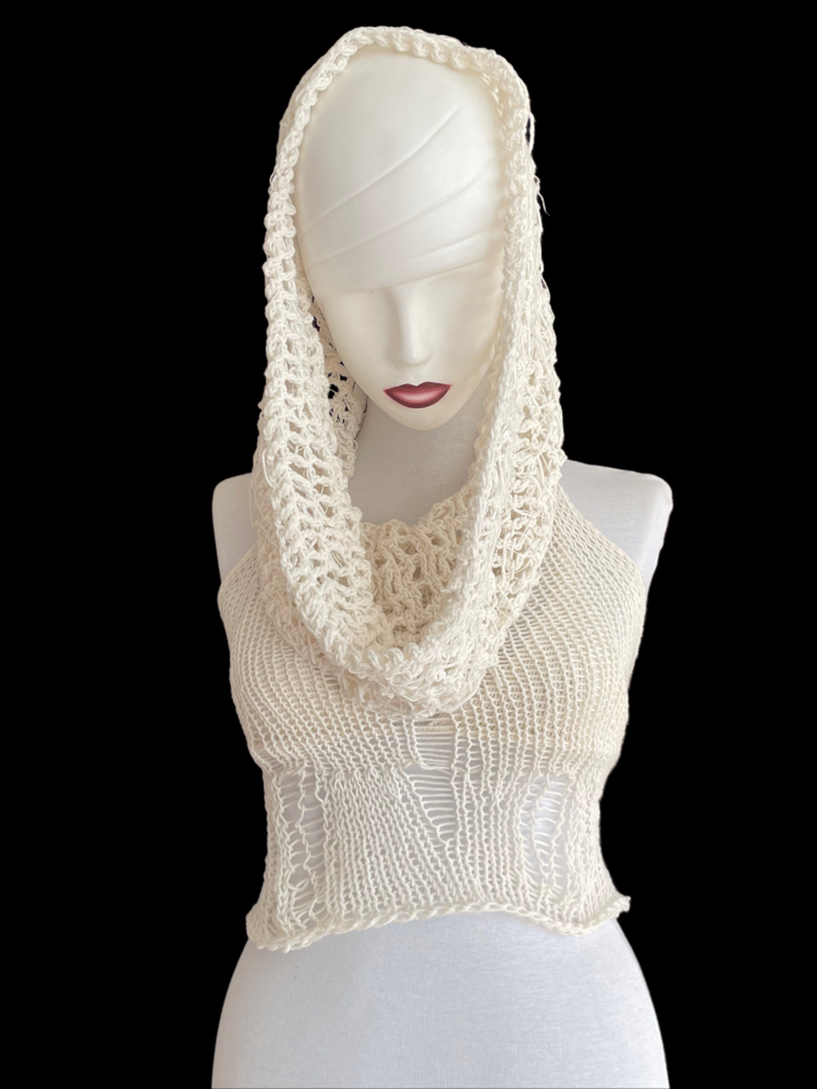 distressed hooded crop top & bra (S-M)