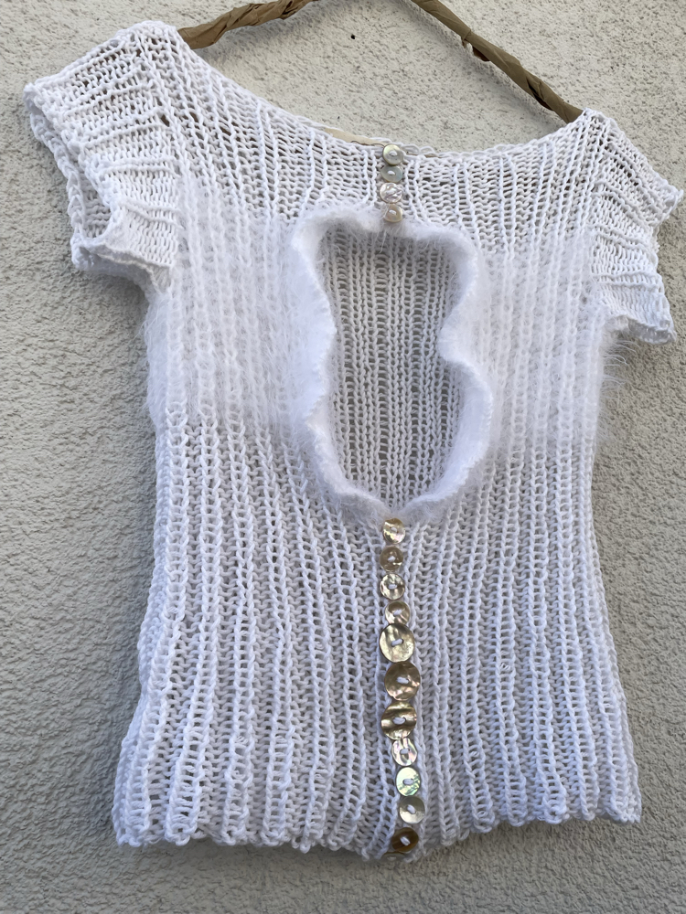 buttoned top (S-M)