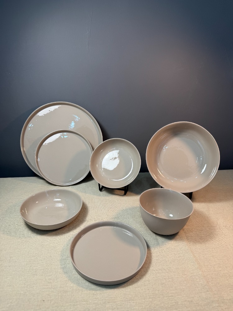 Circle Vizon Limoges Porselen Yemek Takımı - 16 Parça