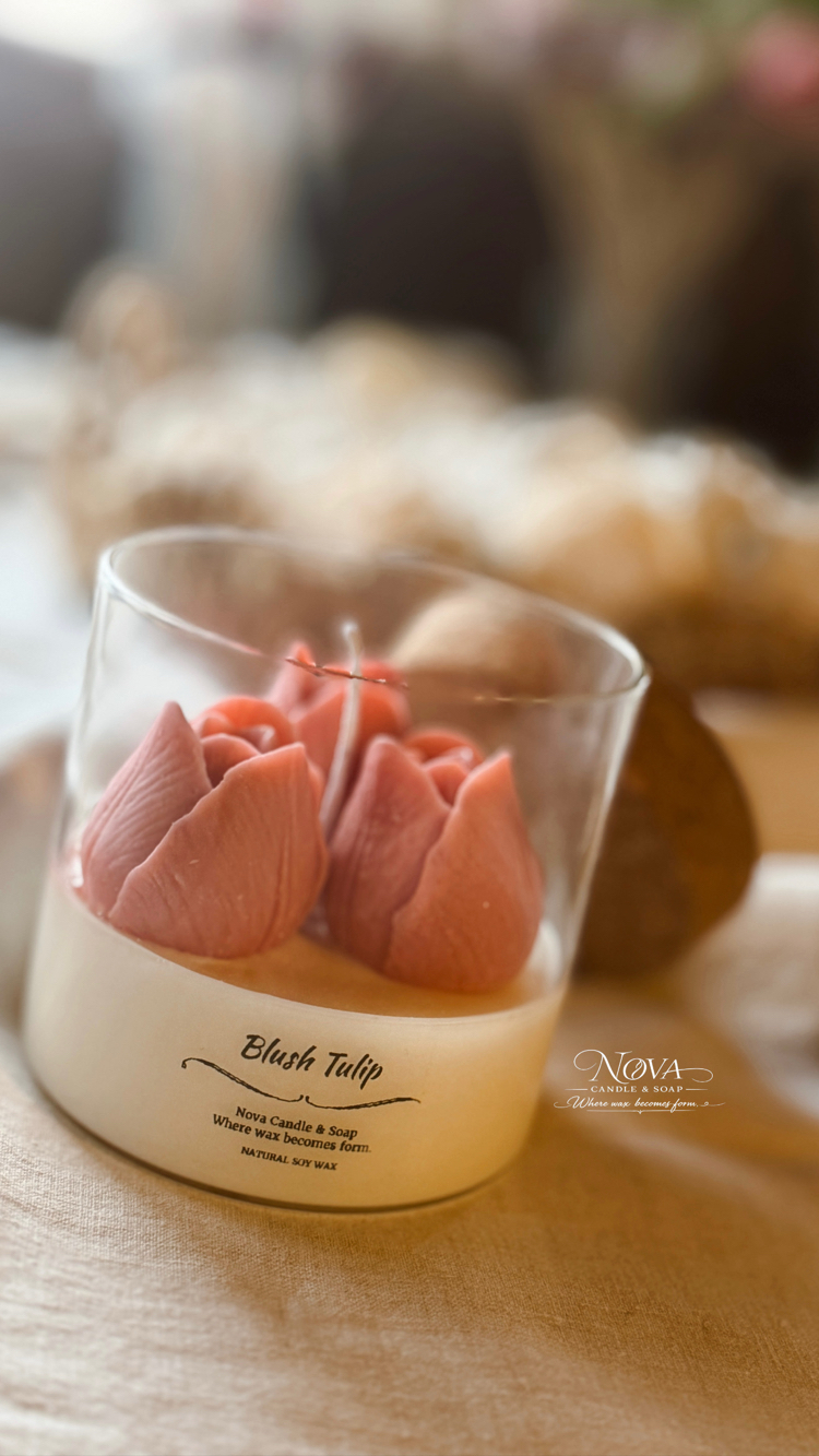 Blush Tulip Soya Mum