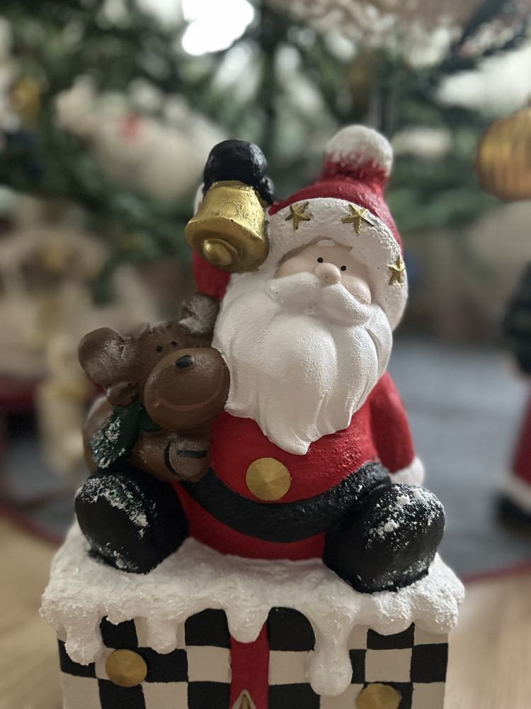 Hediye Paketli Noel Baba