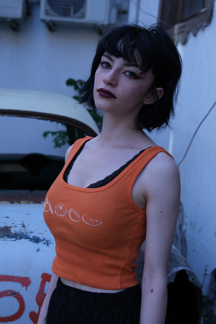 ORANGE CROP TOP 