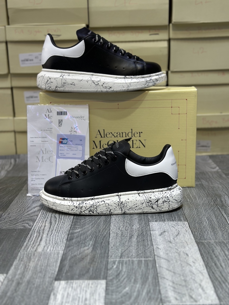 ALEXANDER McQUEEN SİYAH BEYAZ BULUTLU