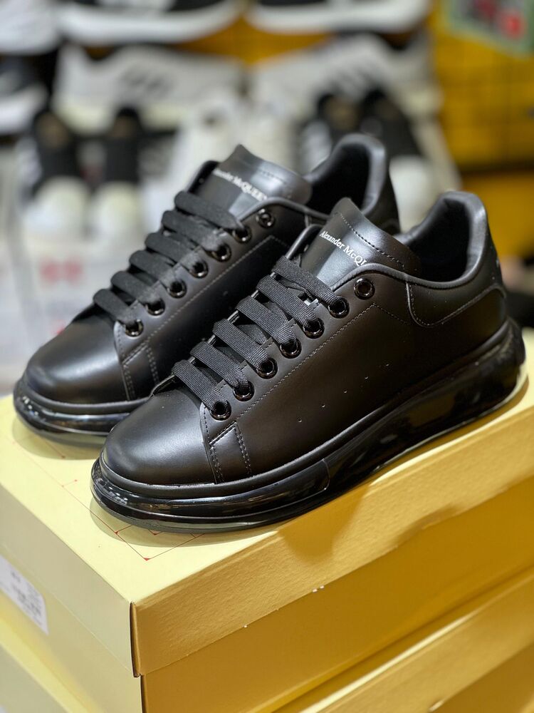 Alexander McQueen Transpaent Sole( Black)
