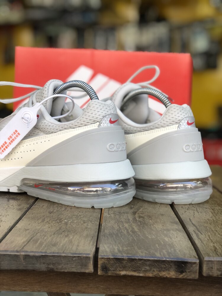 Nike Air Max Pulse 270 Stokta
