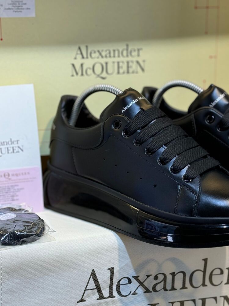 ALEXANDER McQUEEN (Premium)