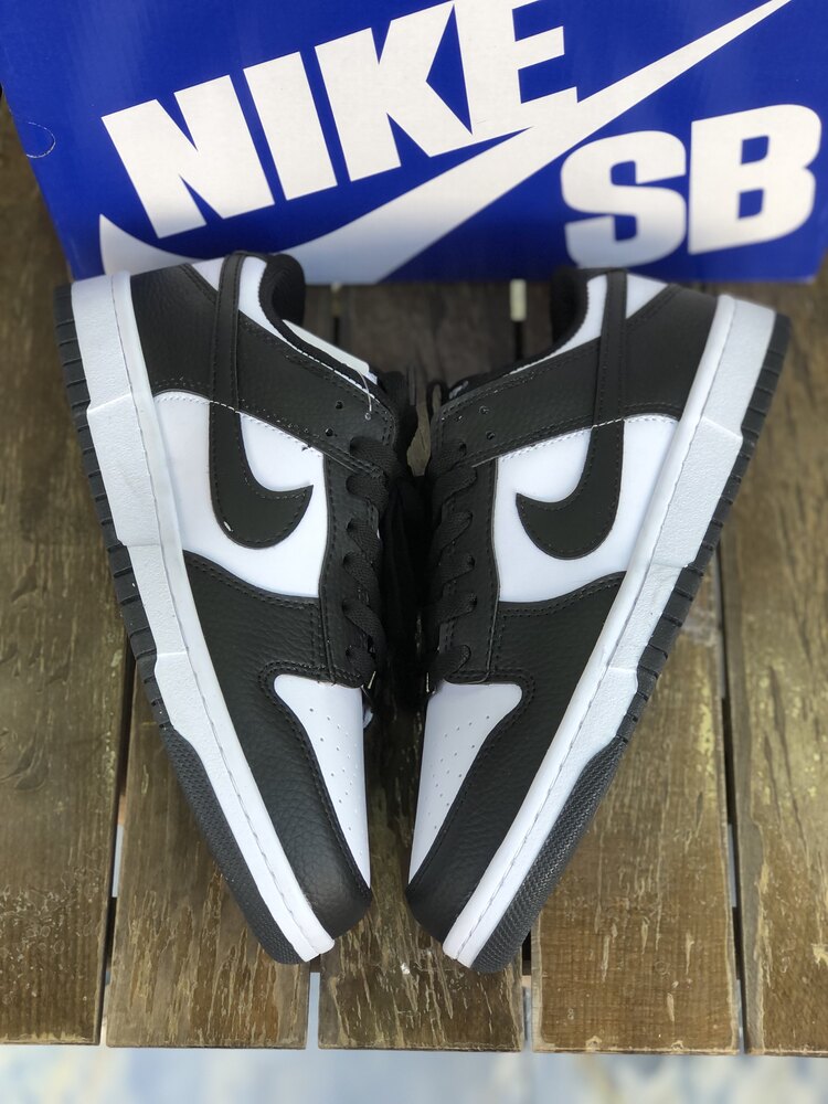 Nike Dunk Low Panda (36-44)
