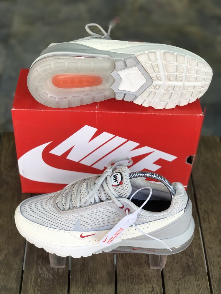 Nike Air Max Pulse 270 Stokta