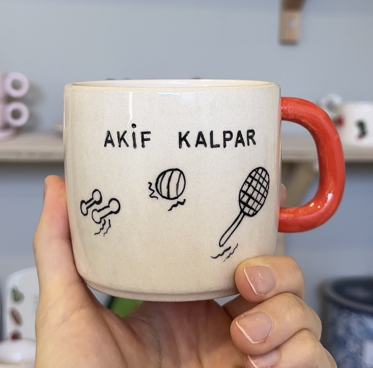 Beden eğitimi öğretmeni/ Basket koçu