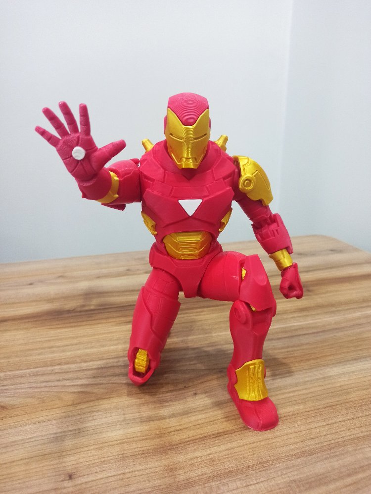 IRON MAN FİGÜR 21 CM