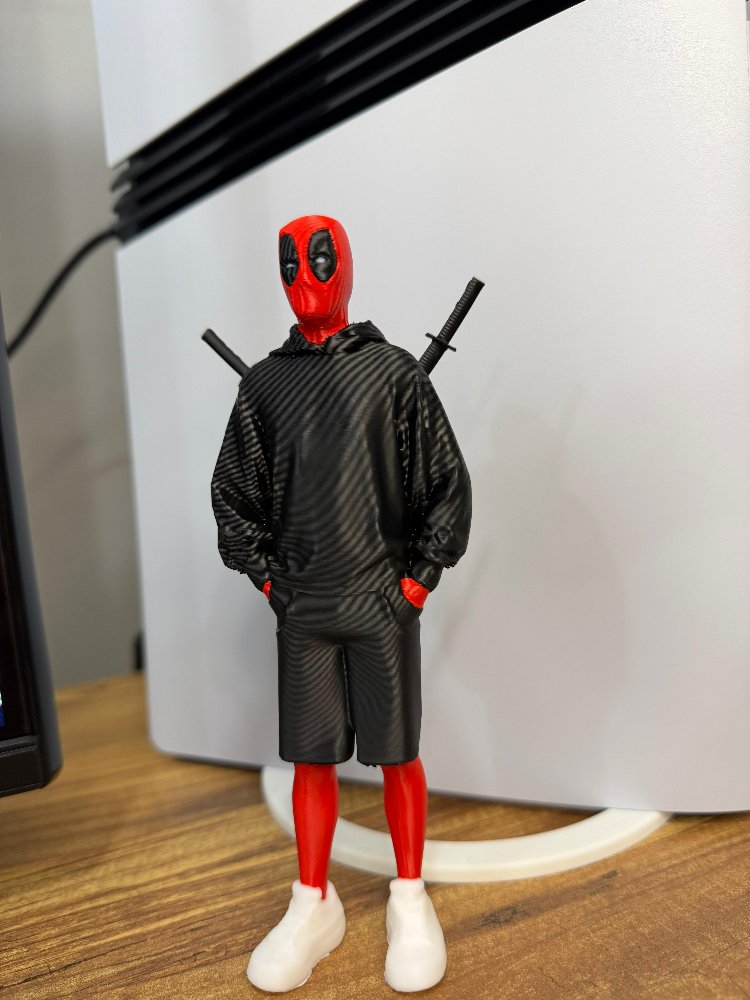 Deadpool Figür – 17 cm | Street Style