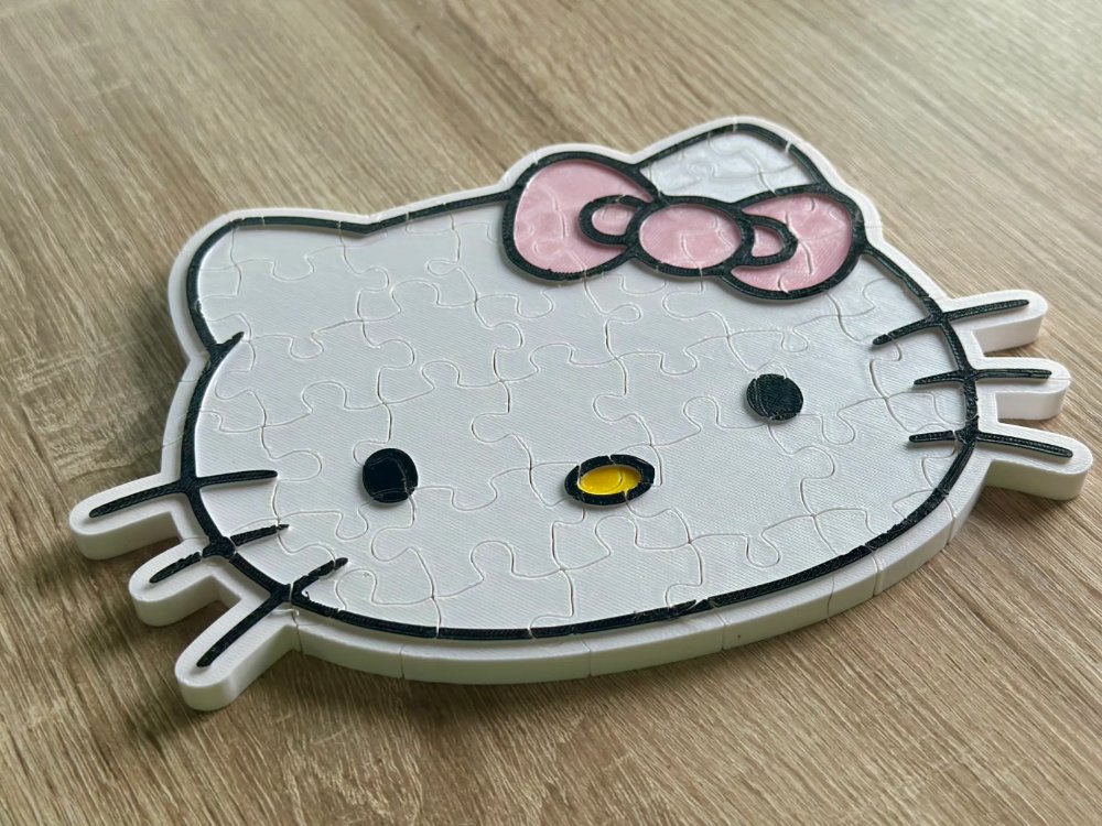 Hello Kitty 3D Yapboz – 40 Parça