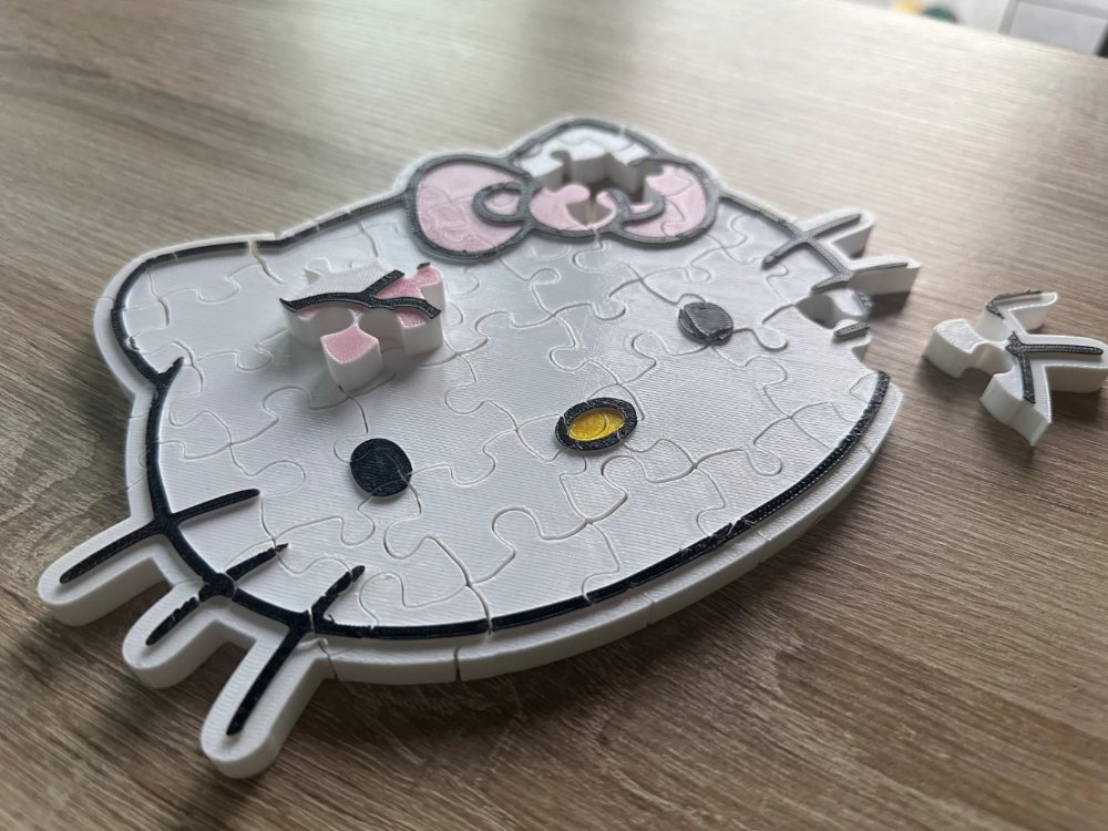 Hello Kitty 3D Yapboz – 40 Parça